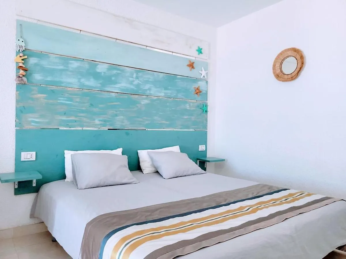 Apartment Seaview Port Royal, Los Cristianos, Heated Pool, Wifi Los Cristianos
