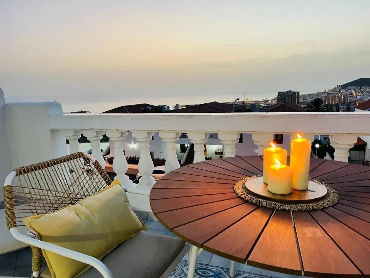 Seaview Port Royal, Los Cristianos, Heated Pool, Wifi Los Cristianos  Los Cristianos (Tenerife)
