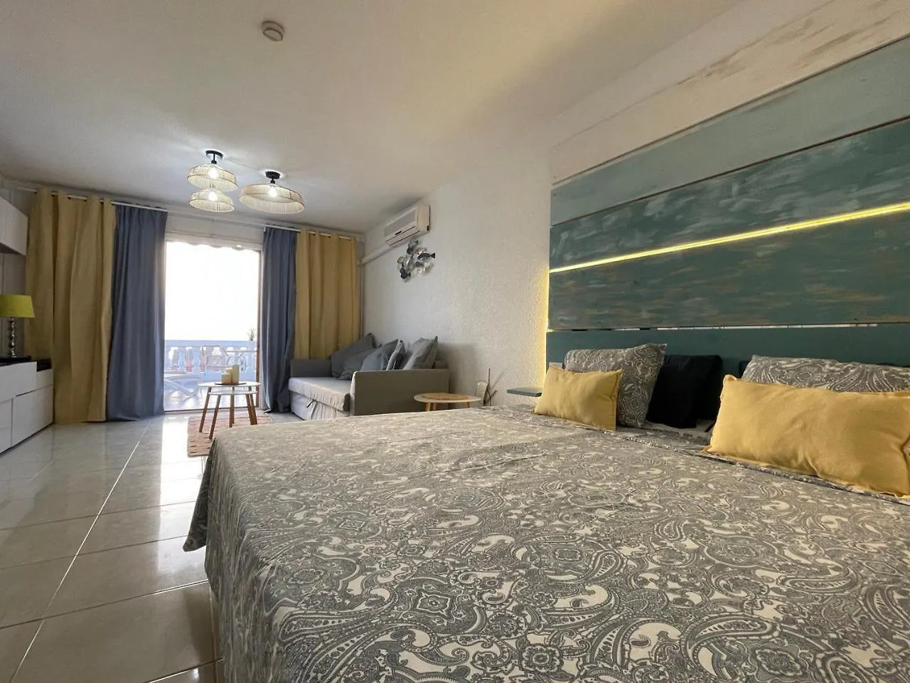 Seaview Port Royal, Los Cristianos, Heated Pool, Wifi Los Cristianos  Apartment Los Cristianos (Tenerife)