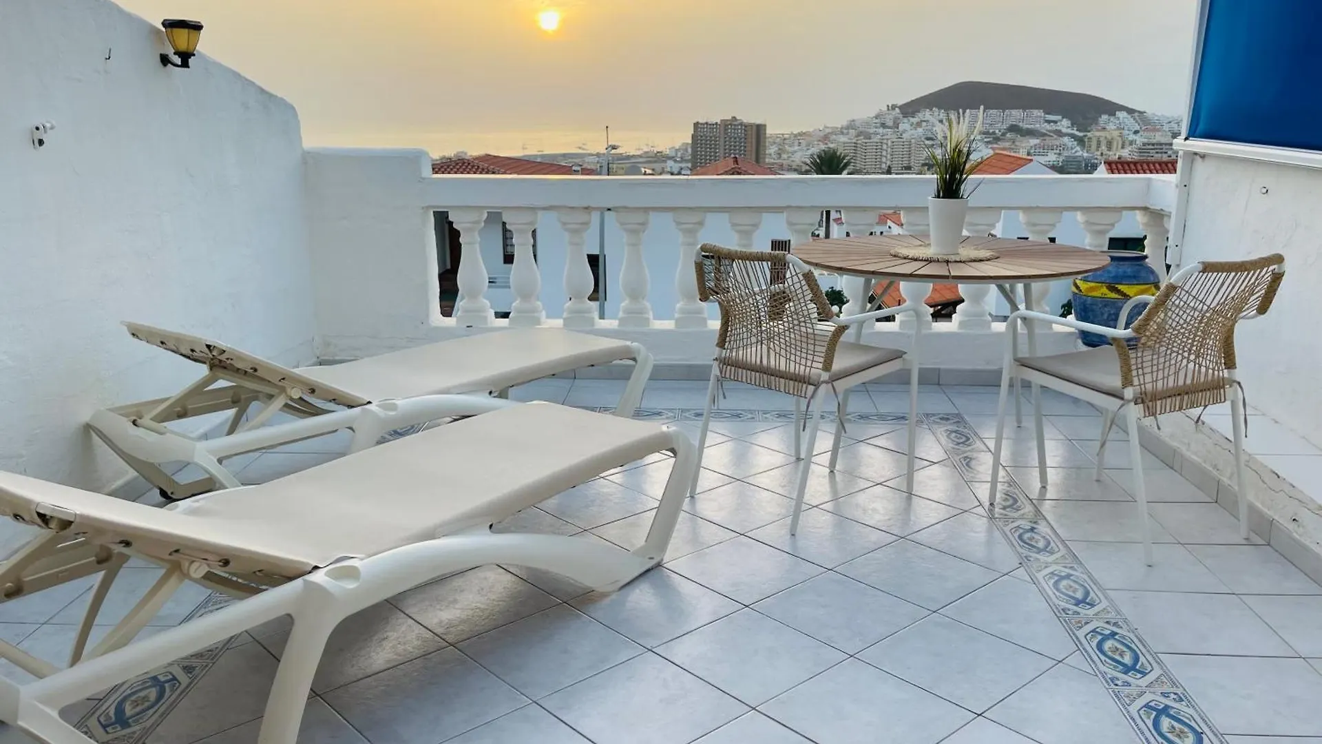 Seaview Port Royal, Los Cristianos, Heated Pool, Wifi Los Cristianos  0*, Los Cristianos (Tenerife) Spain